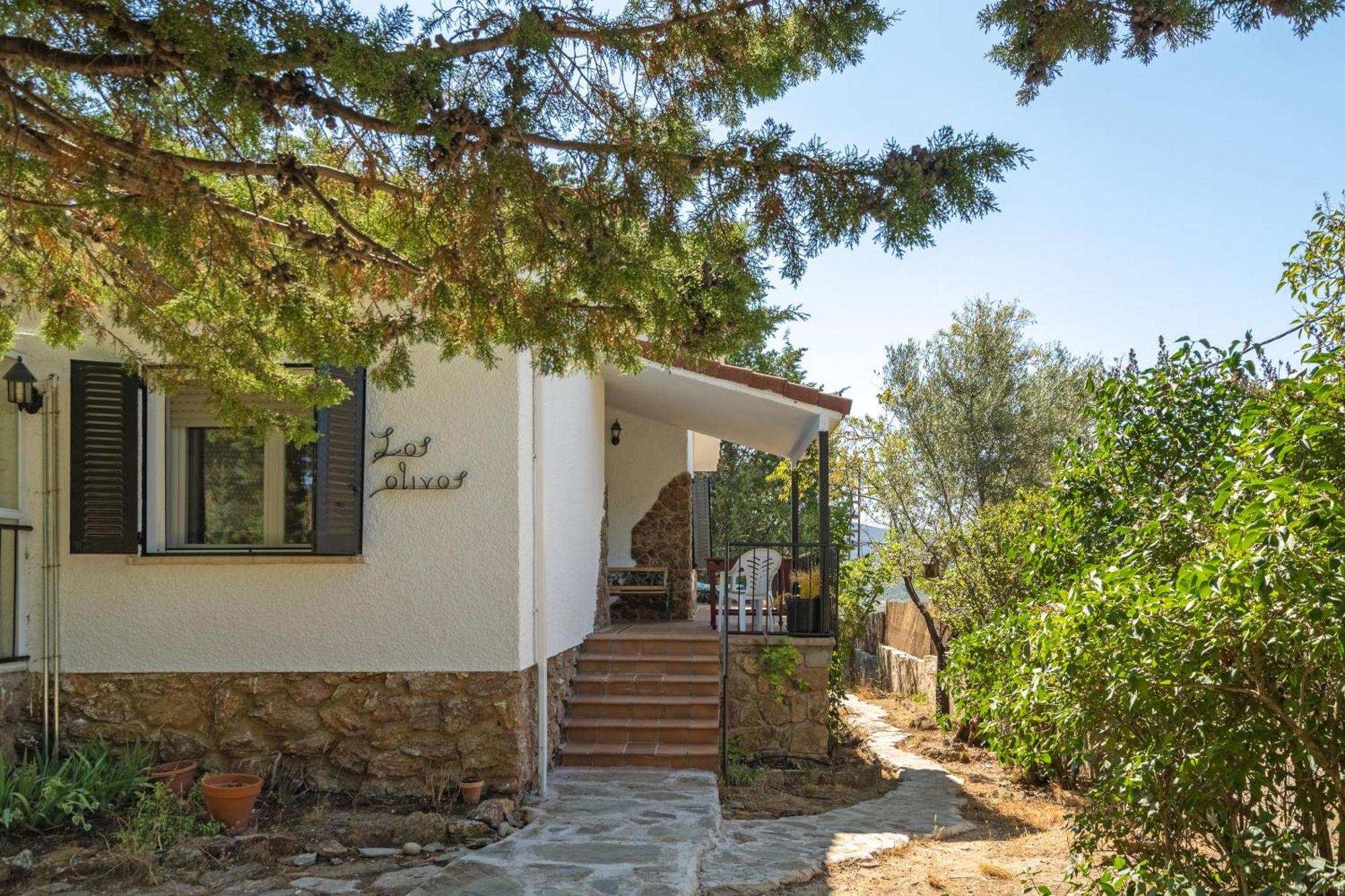 Casa Rural Los Olivos De Robledo De Chavela La Estacion Exterior photo